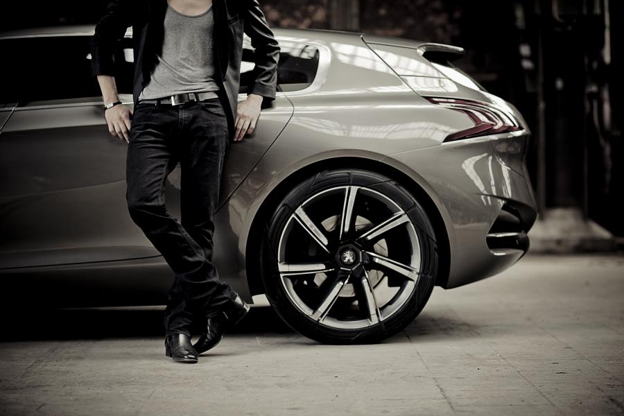  Peugeot HX1 Concept 2011 года  (фото 74 из 88)